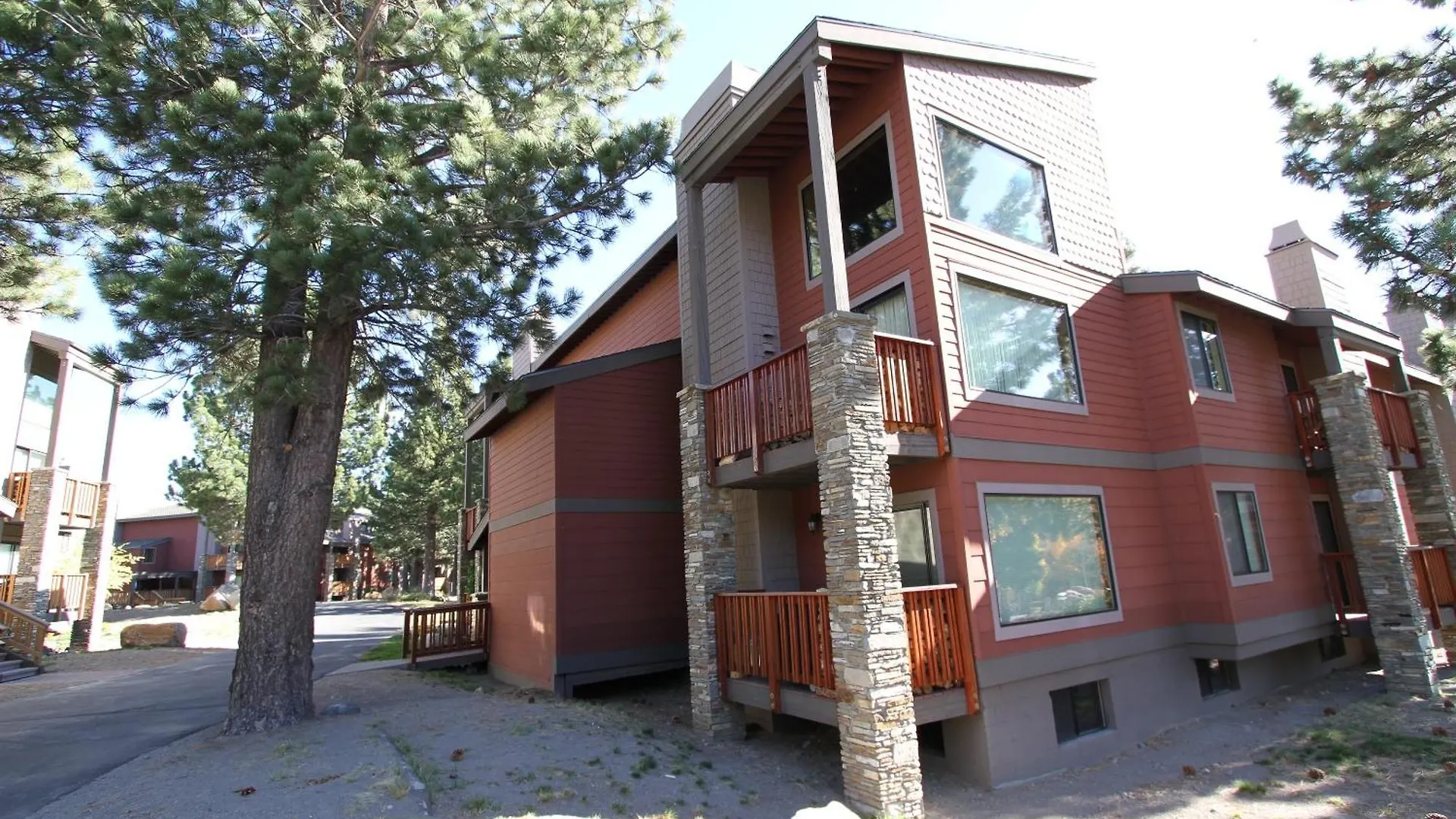 Summit 81 Apartment Mammoth Lakes